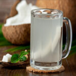 INTRA TREINO REPOSITOR ELETROLITICO AGUA DE COCO COM GENGIBRE 900G - TRUE SOURCE - Imagem 2